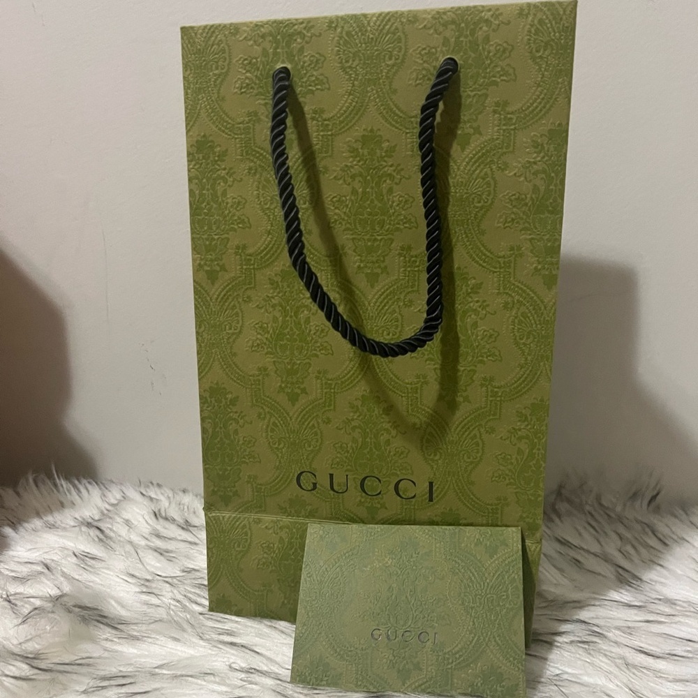 Gucci Paper bag